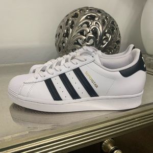 Adidas Superstar